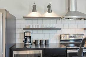 The Carter by AvantStay – Spacious Stay Near Downtown 