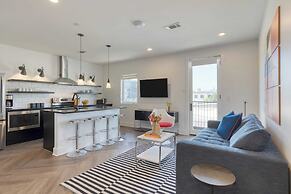 The Carter by AvantStay – Spacious Stay Near Downtown 