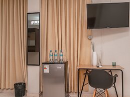 Leveint Executive Hotel
