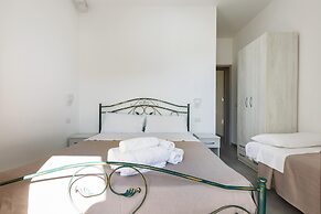 2787 Elite Room - Camera Quadrupla by Barbarhouse