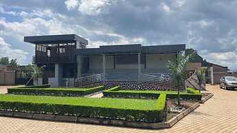 Hotel Deposh Tororo