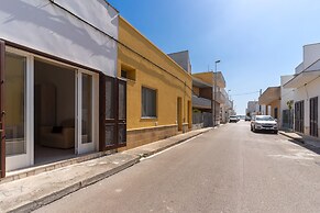 2804 Soleado Apartments - Mono Lorenz by Barbarhouse