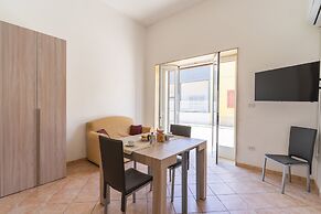 2804 Soleado Apartments - Mono Lorenz by Barbarhouse