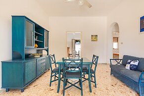 2482 Villa Estate by Barbarhouse