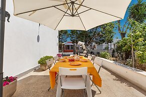 2482 Villa Estate by Barbarhouse