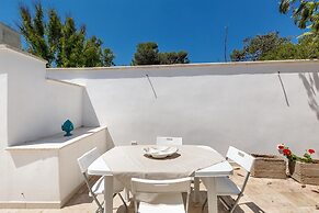 2482 Villa Estate by Barbarhouse