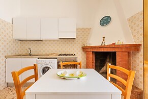 2482 Villa Estate by Barbarhouse