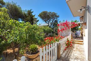 3025 Villa Verdeoasi by Barbarhouse