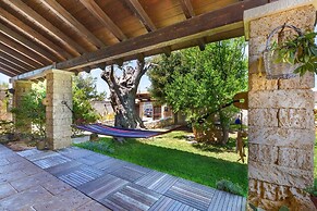 3025 Villa Verdeoasi by Barbarhouse