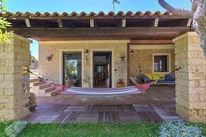 3025 Villa Verdeoasi by Barbarhouse