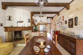 3025 Villa Verdeoasi by Barbarhouse