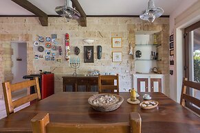 3025 Villa Verdeoasi by Barbarhouse