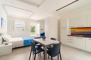 2945 Residence Jolly Mare - Mono by Barbarhouse