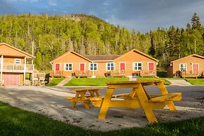 Middle Brook Cottages & Chalets