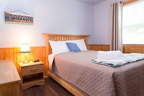 Middle Brook Cottages & Chalets