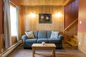 Middle Brook Cottages & Chalets