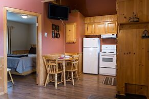 Middle Brook Cottages & Chalets