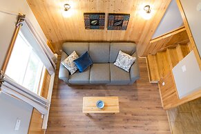 Middle Brook Cottages & Chalets