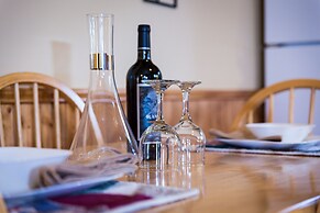 Middle Brook Cottages & Chalets