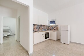 2430 Sunny Beach Apartments - Bilo Beach by Barbarhouse