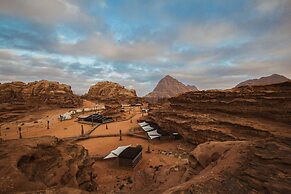 Palmera Camp Wadi Rum