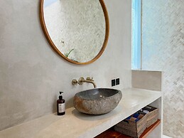 Botanique Villa & Studio