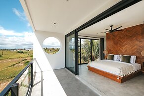 Botanique Villa & Studio