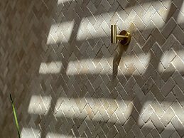 Botanique Villa & Studio