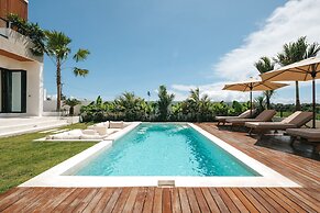 Botanique Villa & Studio