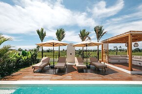 Botanique Villa & Studio