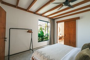 Botanique Villa & Studio