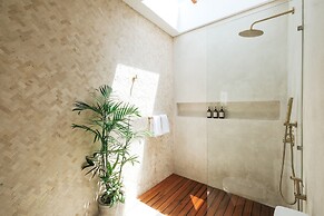 Botanique Villa & Studio