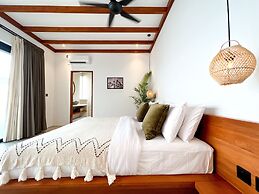 Botanique Villa & Studio