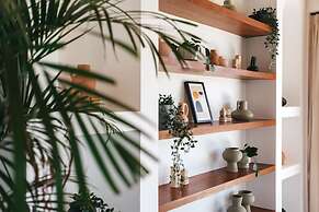 Botanique Villa & Studio