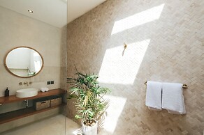 Botanique Villa & Studio