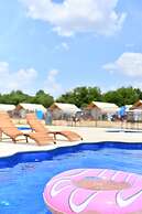 Son's Rio Cibolo Glamping Cabin A