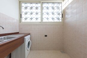 1961 Villa Aurora - Trilo Pier by Barbarhouse