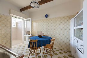 1961 Villa Aurora - Trilo Pier by Barbarhouse