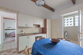 1961 Villa Aurora - Trilo Pier by Barbarhouse