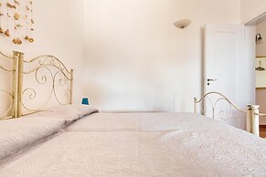 2753 Villa Evelin by Barbarhouse