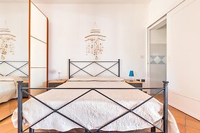 2753 Villa Evelin by Barbarhouse