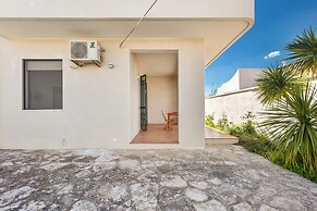 2753 Villa Evelin by Barbarhouse