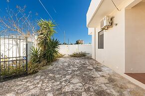 2753 Villa Evelin by Barbarhouse