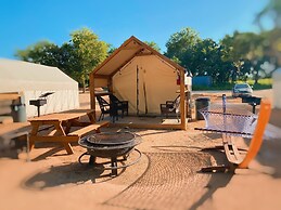 Son's Rio Cibolo Glamping Cabin B