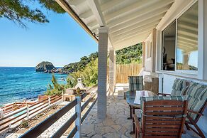 Villa Renata & Villa Filippos with private Plunge Pool by Konnect