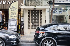 Groovy 2BR Apartment in Koukaki