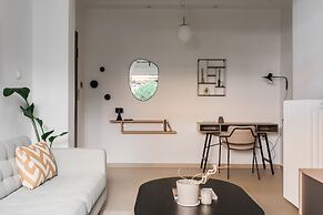 Groovy 2BR Apartment in Koukaki