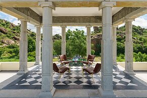 Amã Stays & Trails Abhay Manor, Kaali Toonk