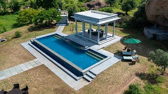 Amã Stays & Trails Abhay Manor, Kaali Toonk