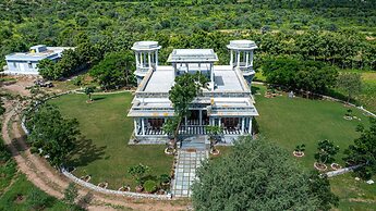 Amã Stays & Trails Abhay Manor, Kaali Toonk